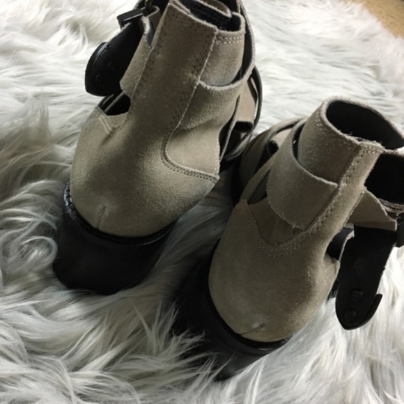 NWT Topshop Marco Cutout Bootie - Picture 4 of 8